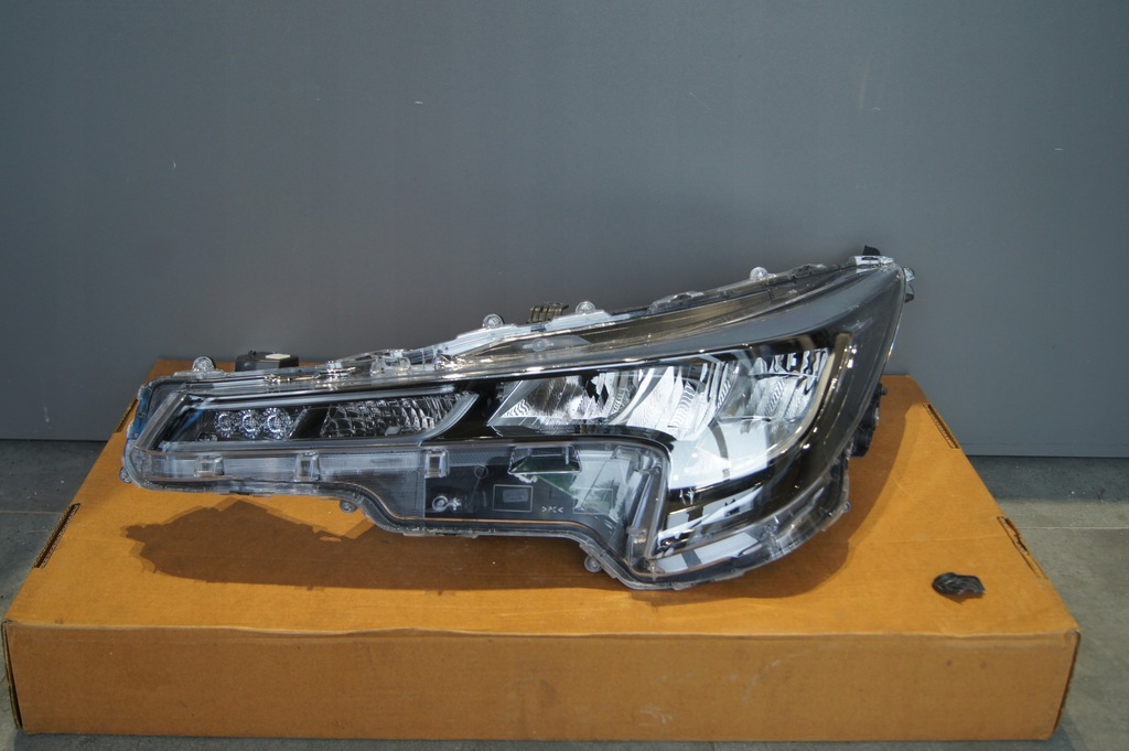 фото №1, Full led toyota corolla e21 левая europa 2018+