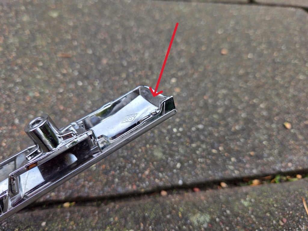 Renault zoe lift хром решётка бампера передний 620728702r 19-2024 Недорого