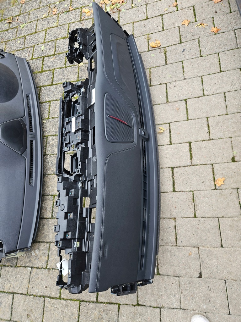 фото №1, Оригінальна панель приладів приладова консоль панель приладів 2025 rok hongqi e-hs9