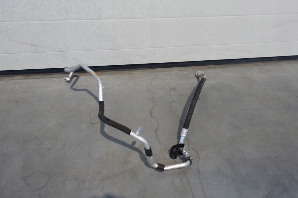 фото №1, Vw jetta 5c шланг кондиционера