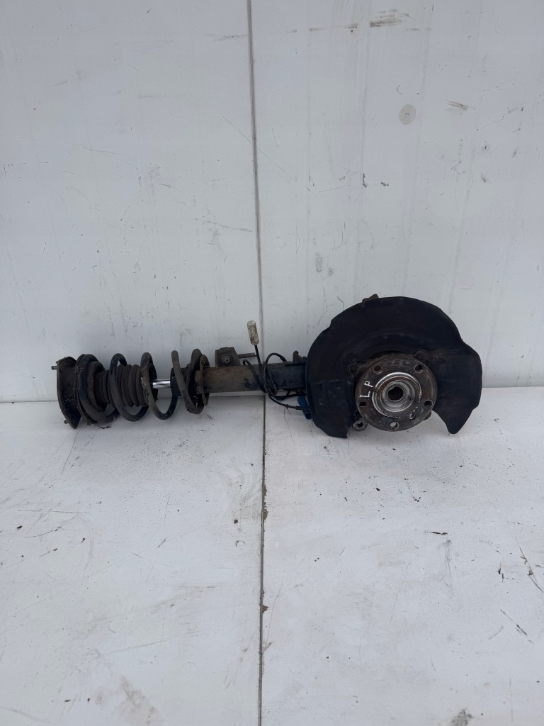 фото №1, Mcperson поворотный кулак левый перед mini countryman r60 all4 4x4 1.6d - wawa