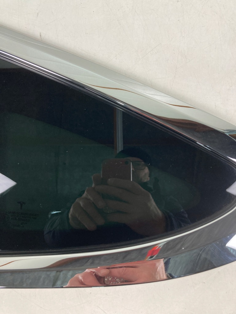 фото №3, Стекло кузовная левая tesla x