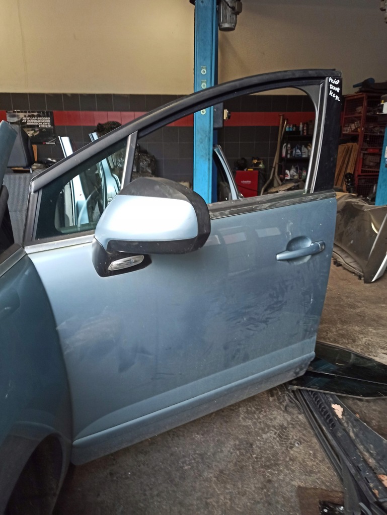 фото №1, Peugeot 5008 i 11r дверь левая передние перед kgyc