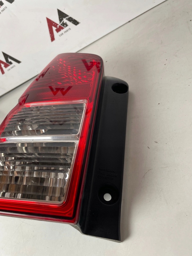 фото №7, Лампа задняя задняя левая nissan pathfinder iii
