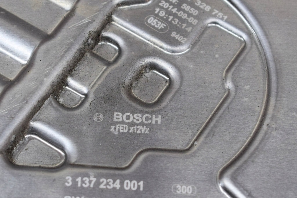 фото №6, Mercedes-benz c w205 реле вентилятора радіатора двигун 3137234001 2.1