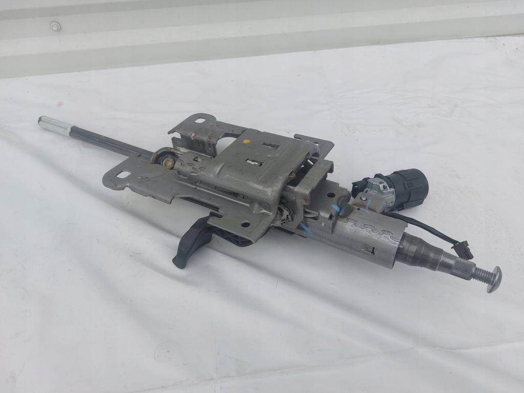 фото №1, Колонка кермова, замок запалювання peugeot 208