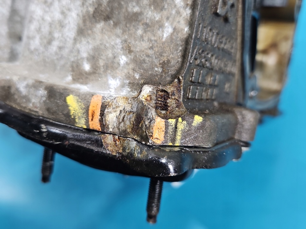 Піддон масляна піддон mercedes cla c118 x118 1.3b Доставка