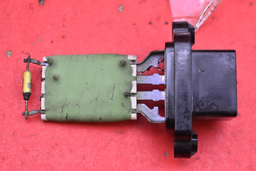 фото №6, Резистор обдув 00115948-02 skoda citigo 1 i 1.0 mpi 60 km lift 17-20