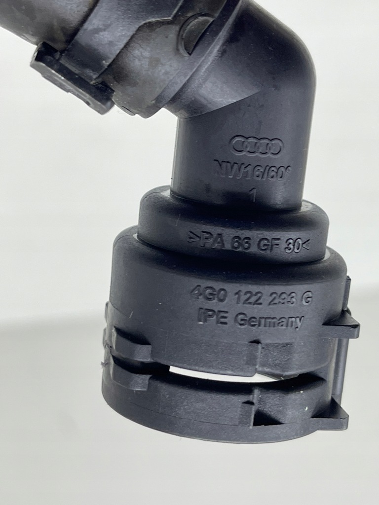 фото №13, Audi a6 c7 2.0 tdi шланг провода магистраль wody радиатора комплект!