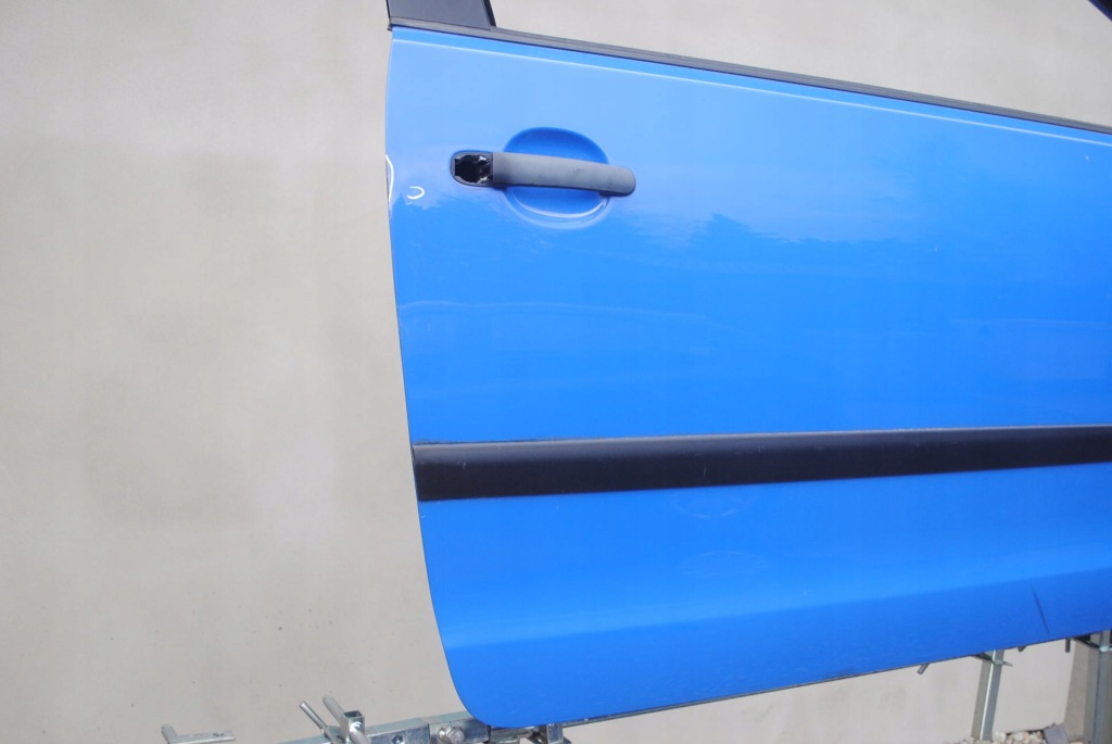 фото №4, Дверь правое передние la5f 3d vw polo iv 9n