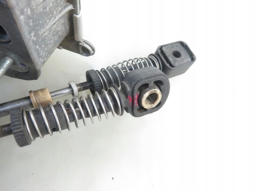 фото №8, Домкрат троси seat leon ii 1.9 tdi 1p3056488 1k0711049ch 1k0711049bn