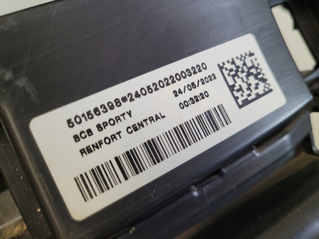 Renault megane v 5 etech решётка радиатора усилитель решётка решётка кронштейн 620321520r Киев