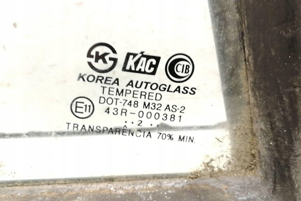 фото №8, Направляющая стекло задних дверь hyundai santa fé i sm 43r000381 2.4l бензиновый