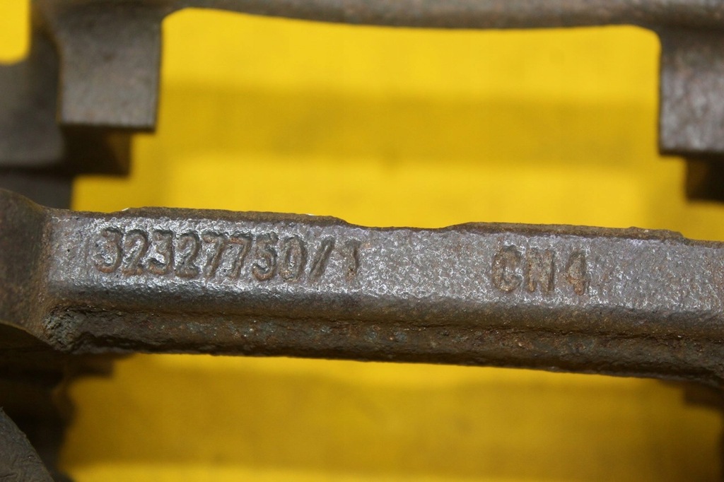 фото №7, Скоба суппорт задняя renault trafic ii opel vivaro i