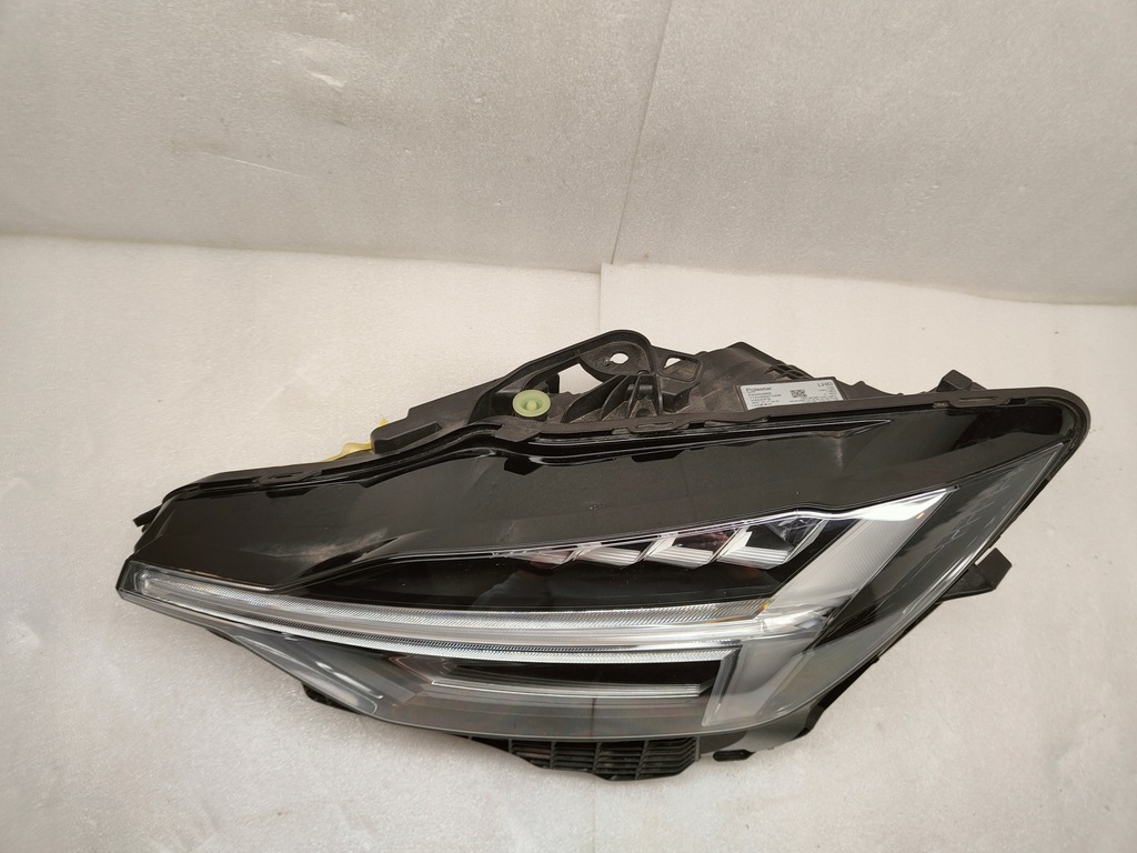 фото №6, Volvo polestar full led base лампа лівий перед 32404655