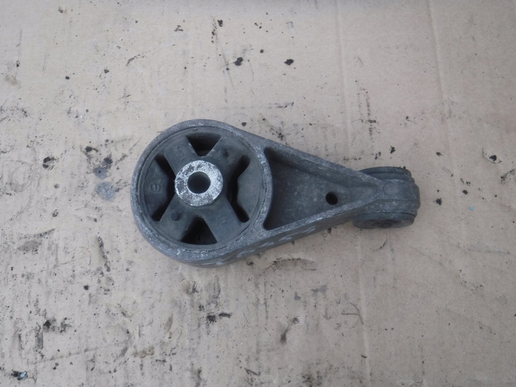 фото №1, Кронштейн подушка двигуна mini r50 r52 r53 6756406