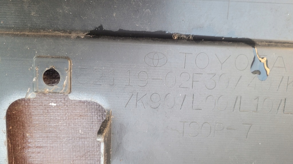 фото №13, Toyota corolla e16 lift 16- бампер передній перед 52119-02f30 / 4057