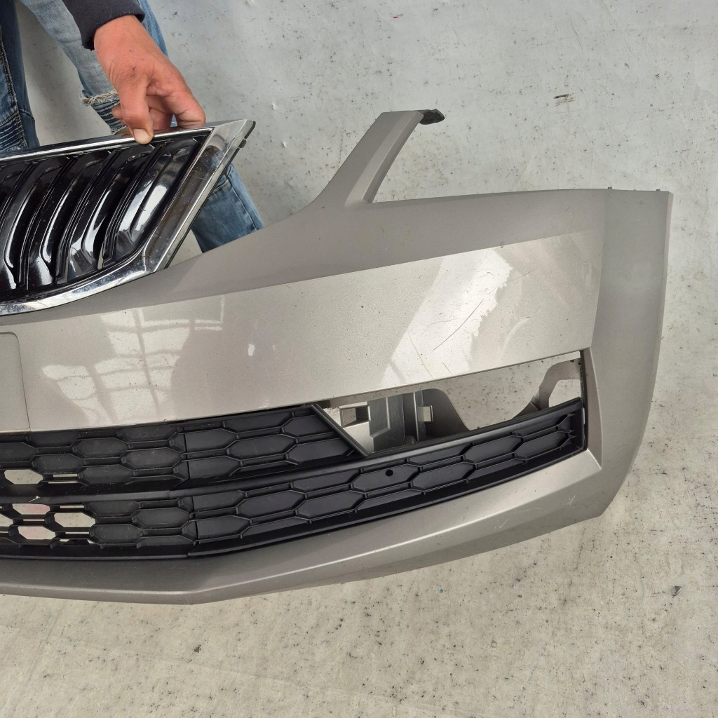 фото №7, Skoda octavia iii lift 17- бампер перед передній 5e0807221n