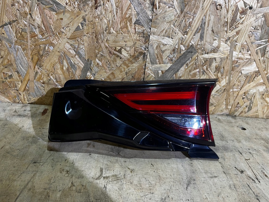 фото №1, Cx-5 ii лампа права задня задня w кришка led kb8a513f0