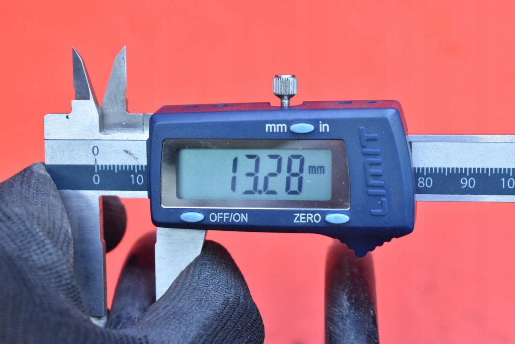 Купити Амортизатор лівий перед 42664165 opel ampera-e 204 km 17-20