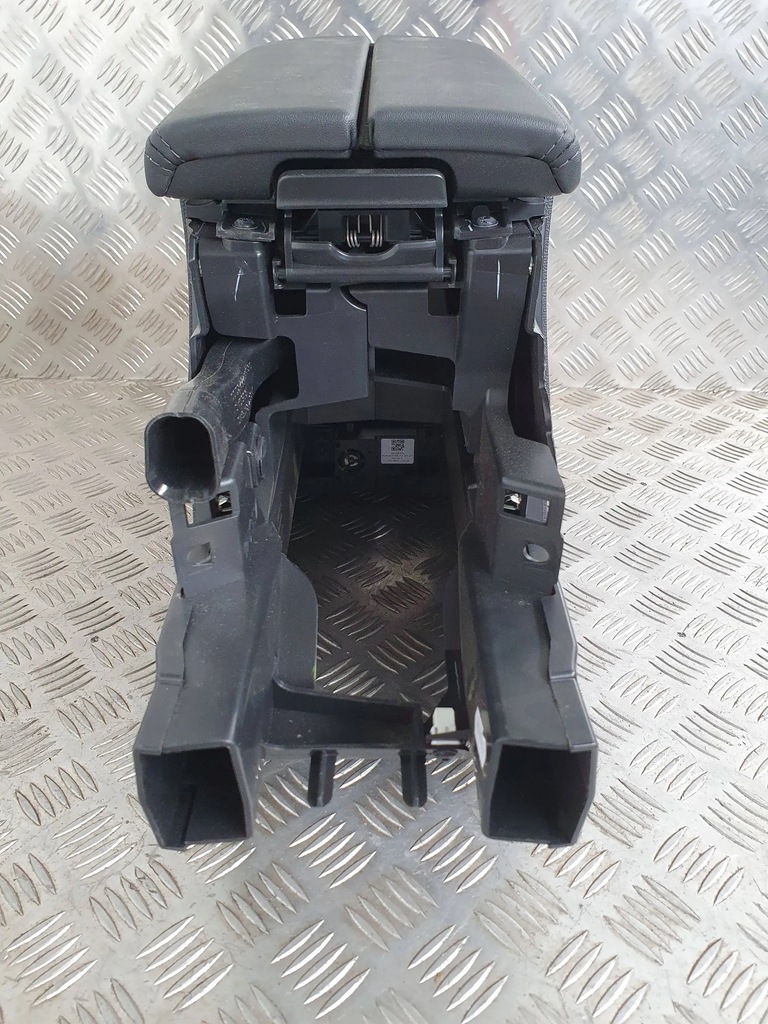 фото №7, Ds4 ii 2021-2023 подлокотник бардачок