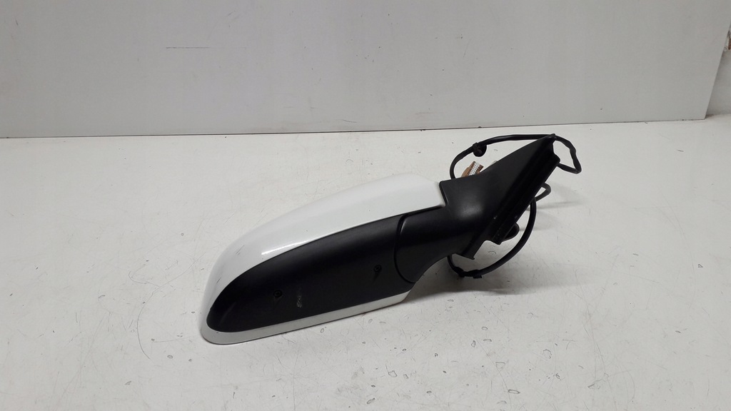 фото №8, Audi a4 b7 04-08 зеркало правое 5pin