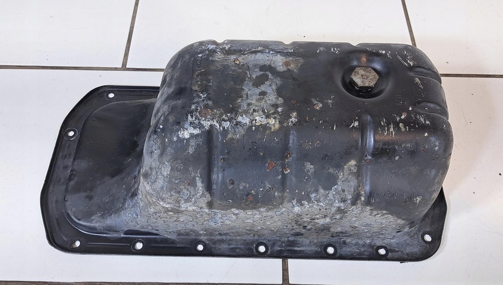 фото №1, Citroen ds4 c4 ii peugeot 2008 308 208 1.6 e-hdi поддон масляная