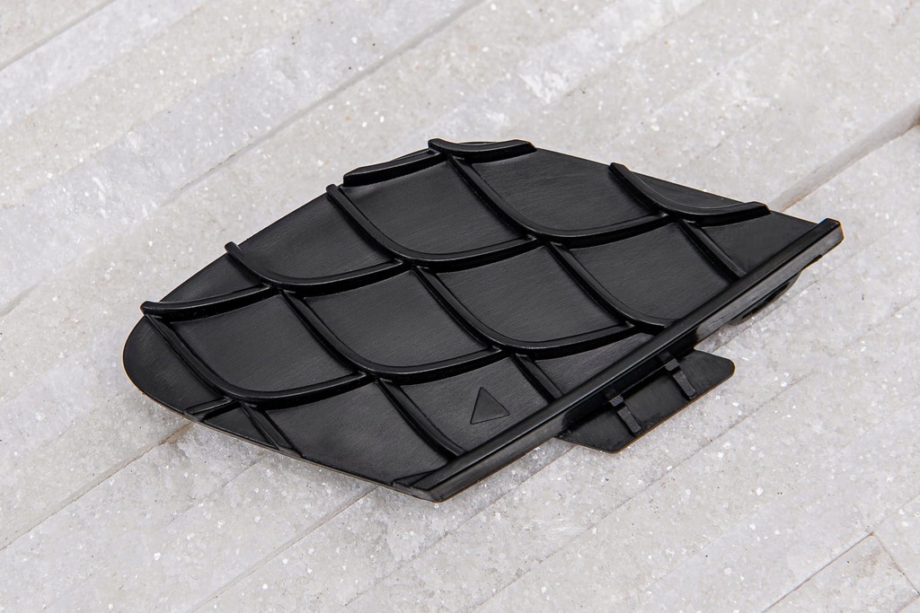 фото №9, Mercedes gle w166 15-19 заглушка hak буксировочный перед бампера a2928855722