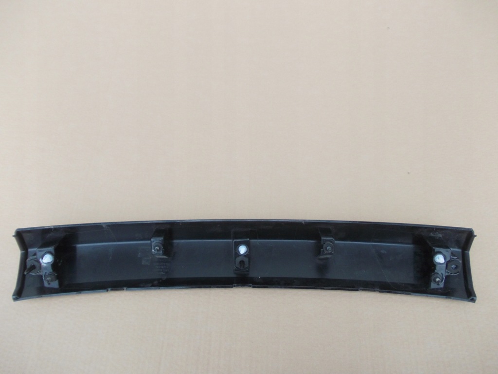 Накладка молдинг кришки задній peugeot 2008 ii 98338259 Ціна