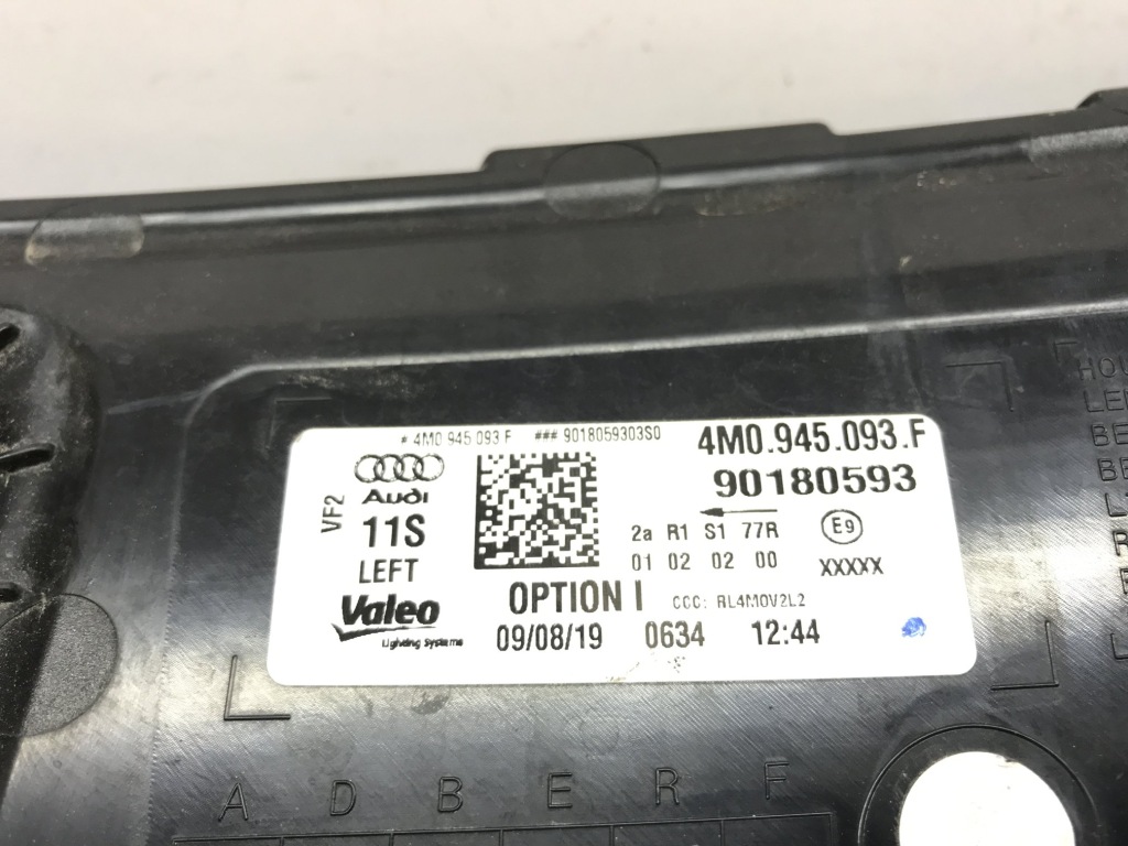 Audi q7 4m рестайлинг  фара задний левая full led 4m0945093f Доставка