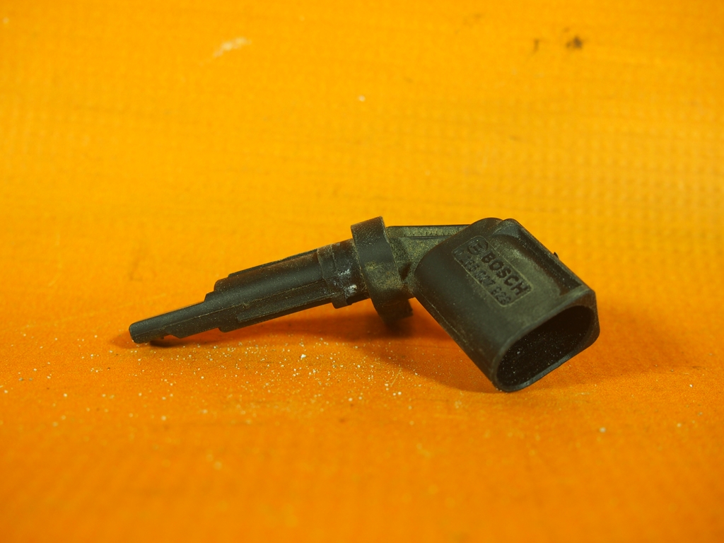 фото №1, Audi a5 8t датчик abs левый 4e0927803f 22km