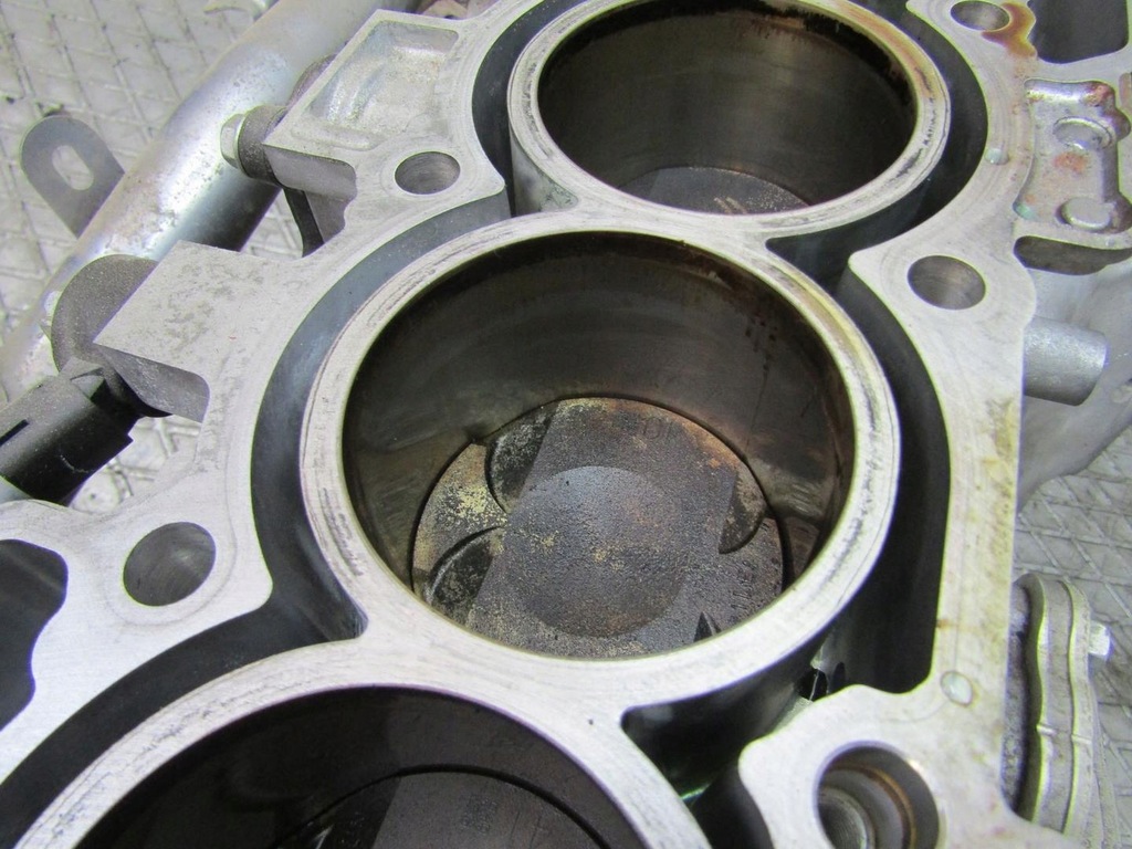 фото №8, Sx4 s-cross 1.4 23r двигатель dół двигателя блок k11d-1282856