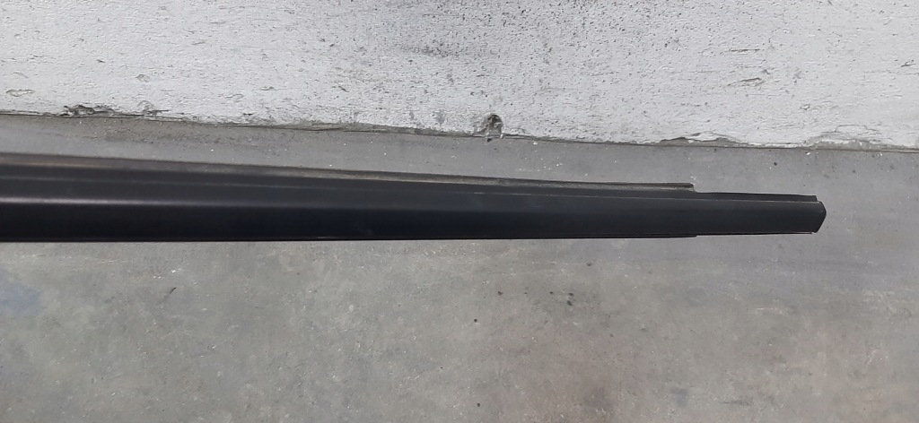 фото №1, Ford escape usa 2020-2023 молдинг уплотнитель левая