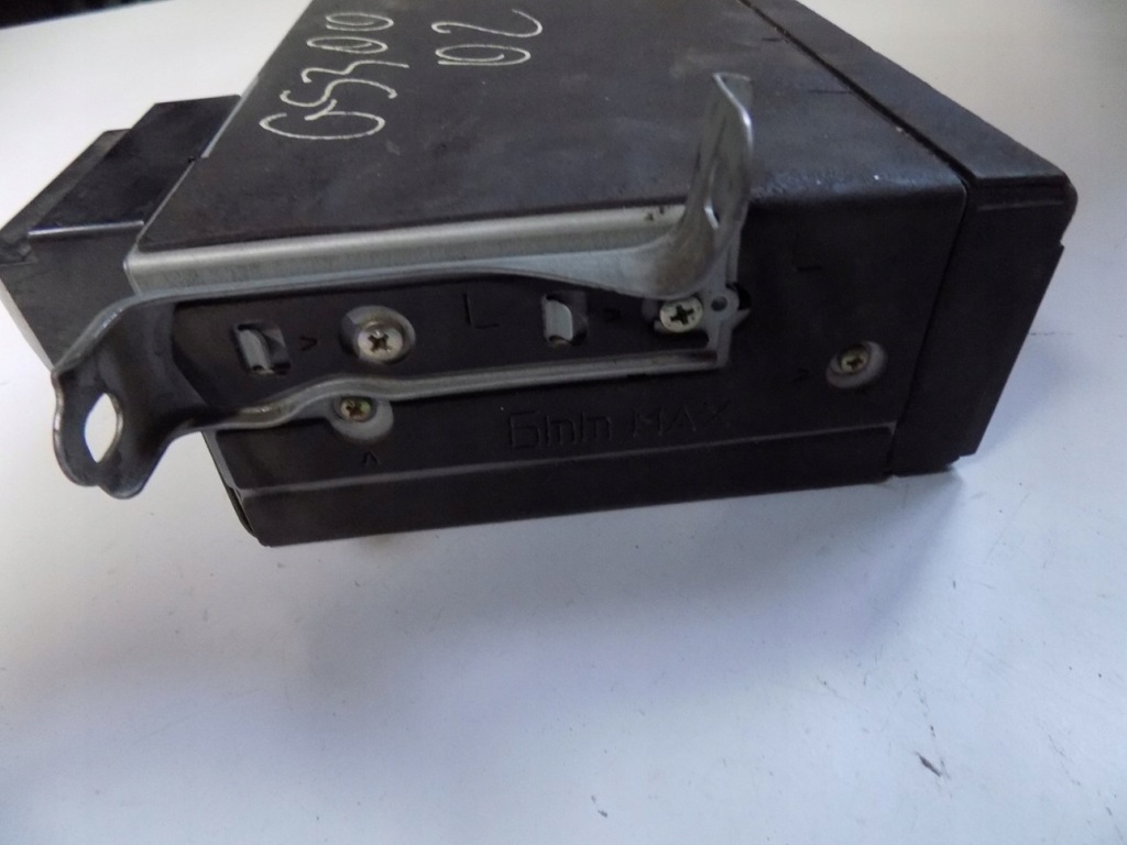 Lexus чейнджер дисків cd 86270-30140 Зі Шроту