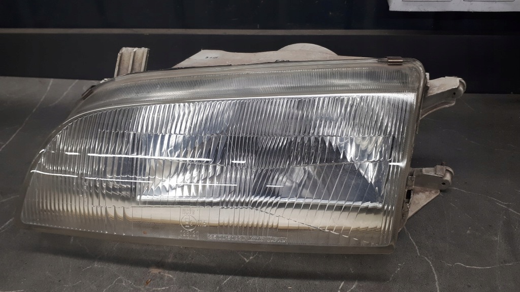 фото №1, Фара левый suzuki swift ii koito