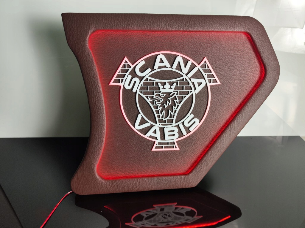 фото №8, Обшивки дверь scania s / r подсвечиваемые 24v