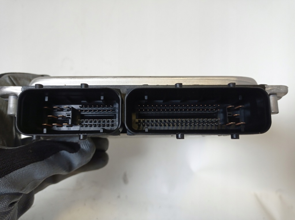 фото №4, Бортовий комп'ютер audi a6 c5 2.5 tdi 4b2907401j