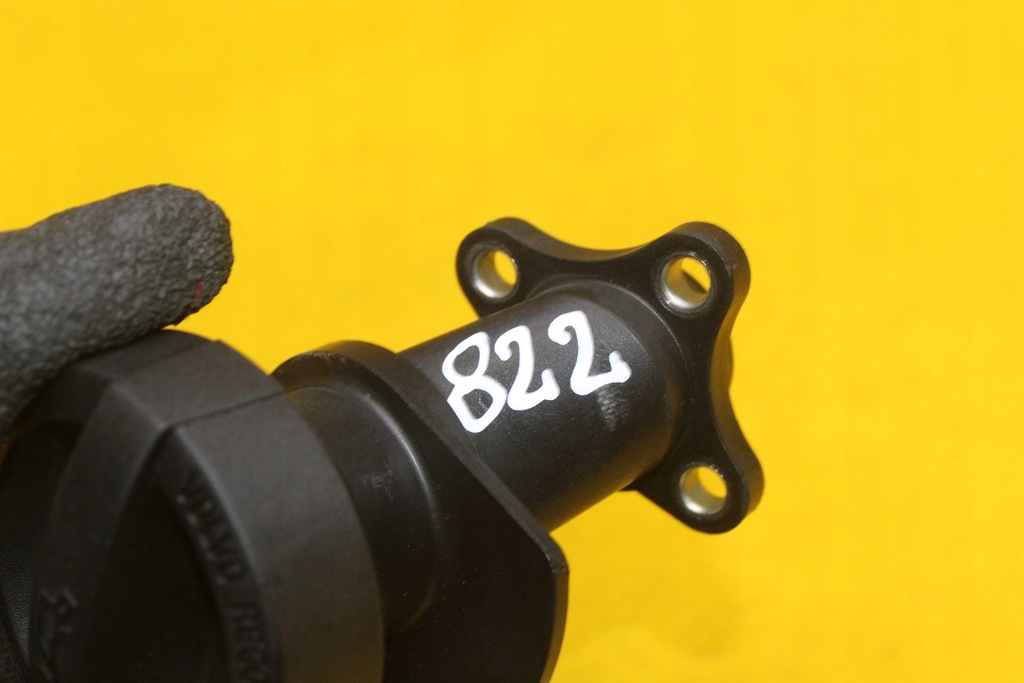 фото №8, Крышка горловина масла volvo xc60 s60 ii s80 ii 2.4 d d5 d5244t15 31330189