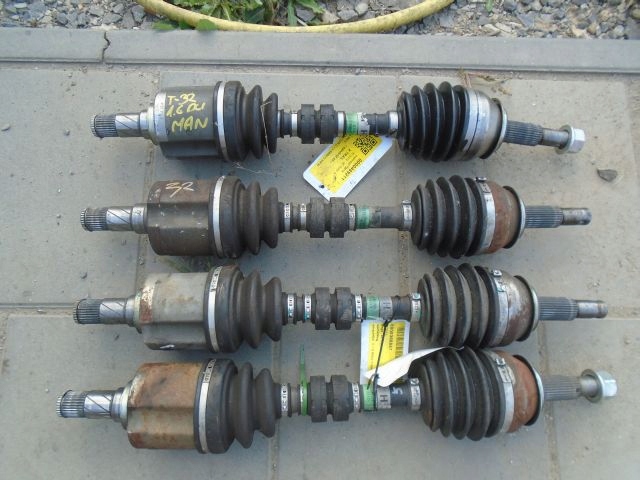 фото №1, Nissan x-trail t32 1.6 dci привідний вал ліва передня