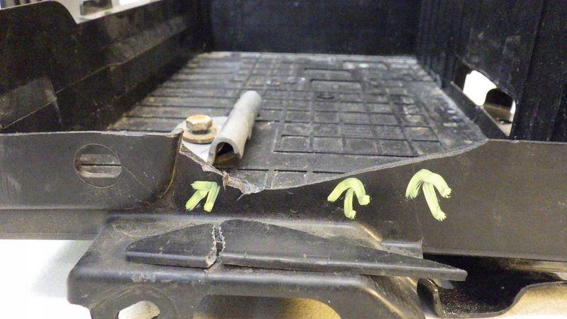 фото №7, Корпус аккумулятор citroen c3 iii 1.2 vti 9801801880