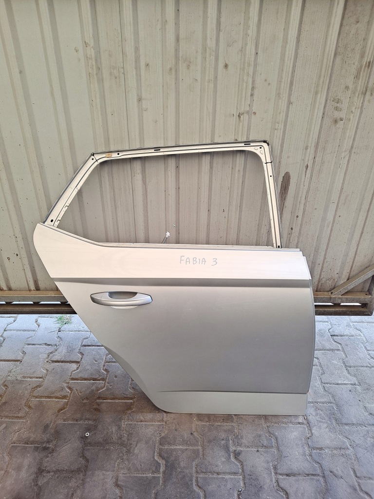 фото №1, Дверь правый задняя задние fabia iii hb la7w