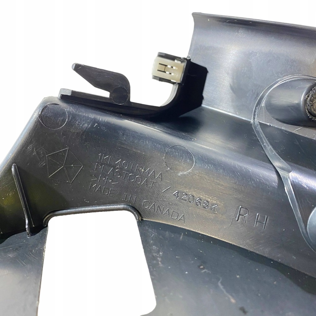 фото №10, Dodge charger 2019 правая сторона накладки пороговые, накладки