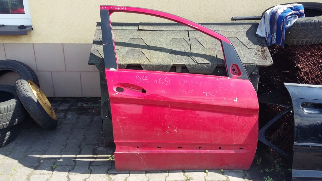 Купити Двері праве перед mercedes 169