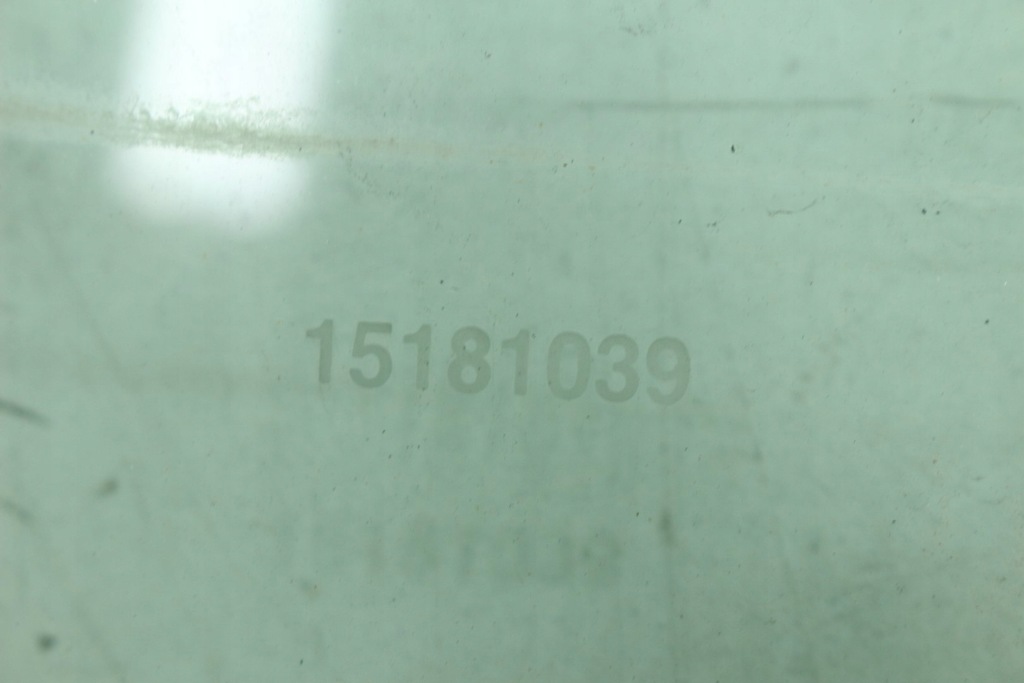 фото №5, Стекло дверь правый перед escalade ii