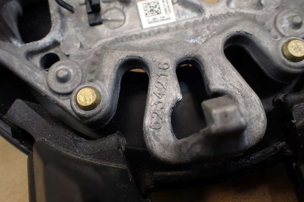 Кермо  шкіряний mini cooper f55 f56 f57 623421 f60 3-369-f56-1 Оригінал