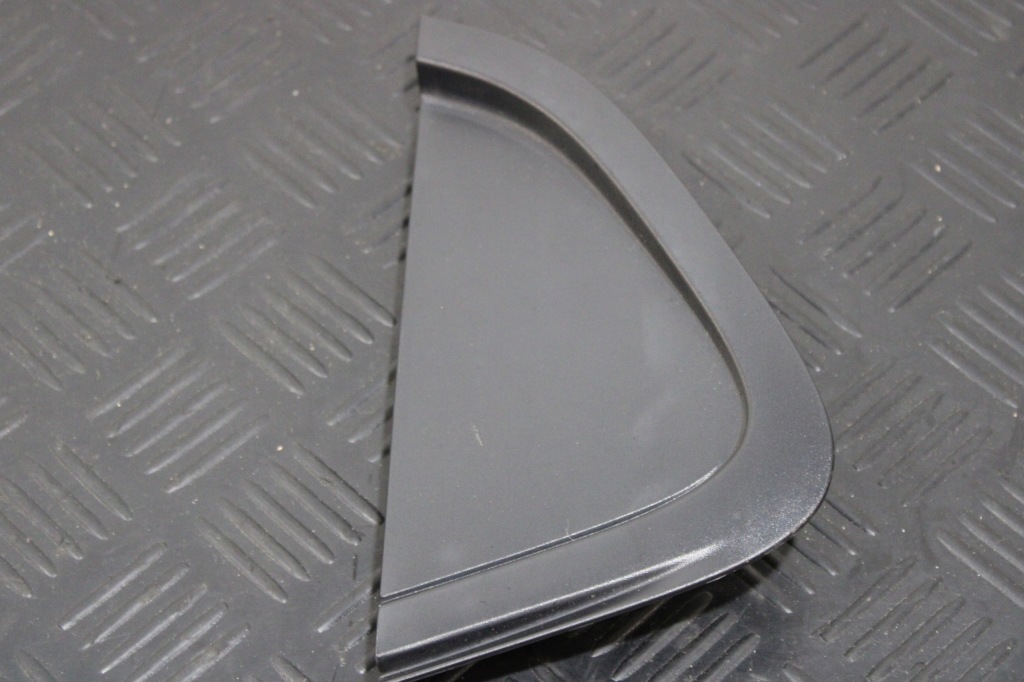 фото №1, Заглушка крыла правый задняя 788723024r dacia sandero stepway iii 3 lift