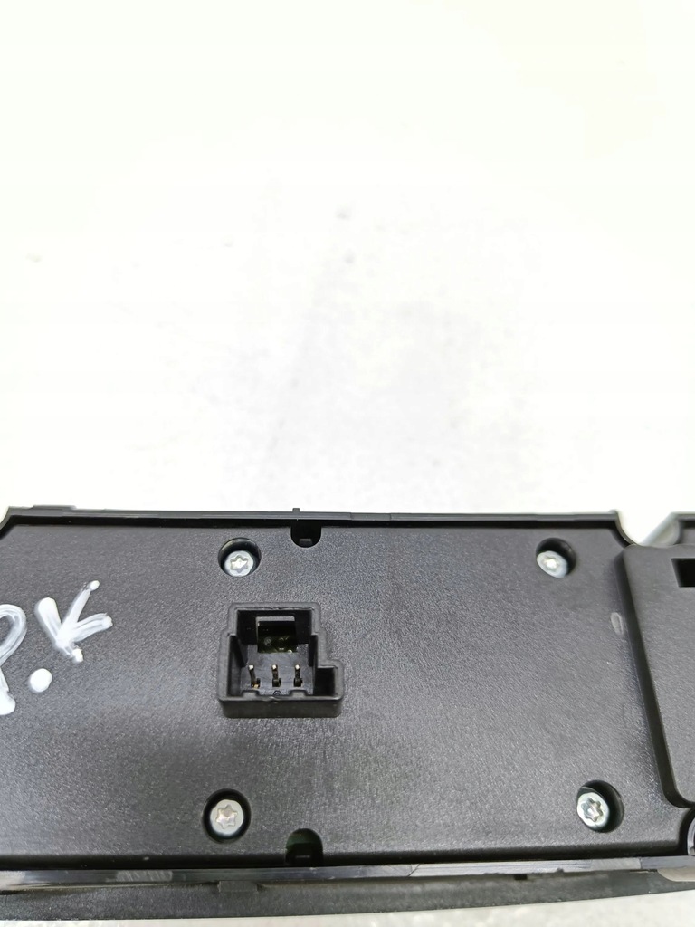 фото №7, Mercedes-benz c w204 2009 кнопки вікон