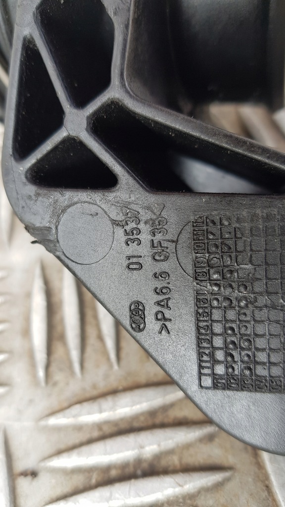 фото №6, Mercedes w203 1.8 труба патрубок 013537