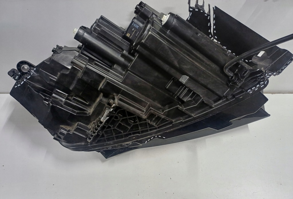 фото №16, Лампа левый перед skoda enyaq full led europa