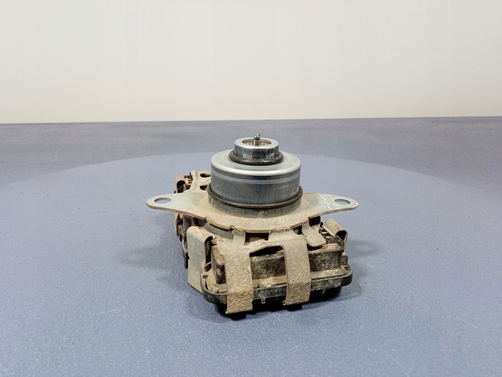 фото №5, Bmw 7 g11 g12 регулятор редуктор xdrive 8670279